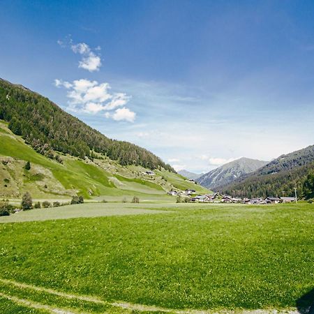 Nedererhof - Ferienwohnung Gamskar Schmirn Exterior foto